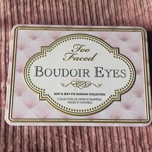 Boudoir eyes palette by Too Faced